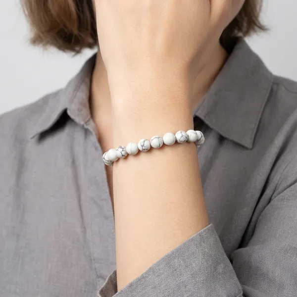White_Howlite_Bracelet_For_Unisex