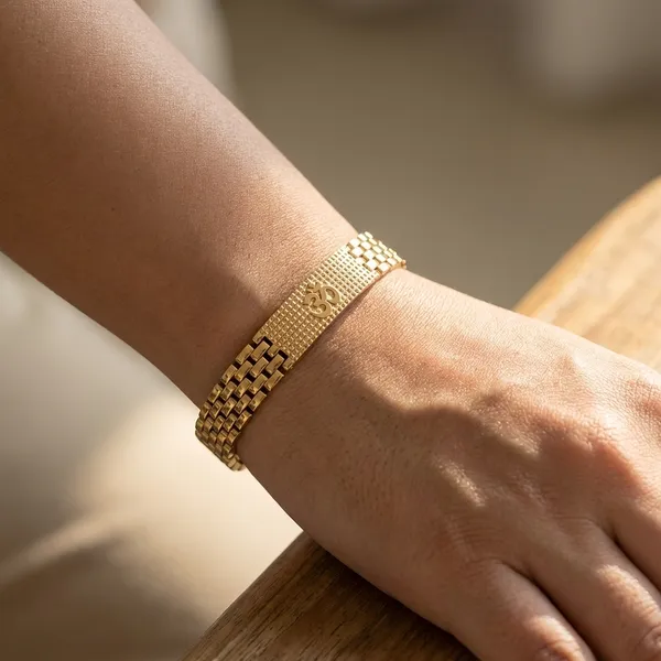 Golden_Om_Stainless_Steel_Bracelet_For_Unisex