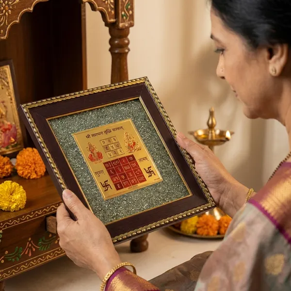 Vyapar_Vriddhi_Yantra_On_Raw_Pyrite_Frame