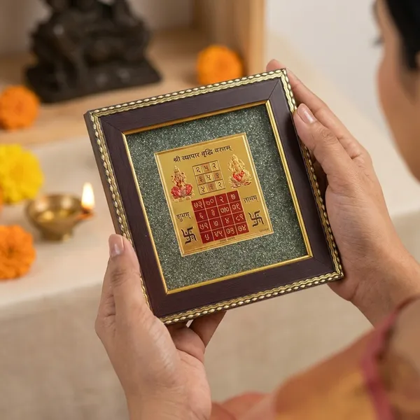 Maha_Lakshmi_Siddhi_Vyapar_Vriddhi_Yantra_On_Raw_Pyrite_Frame