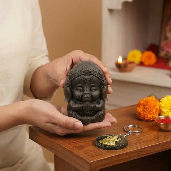 Pyrite_Bal_Ganesha_Idol_With_Free_Lakshmi_Ji_Keychain