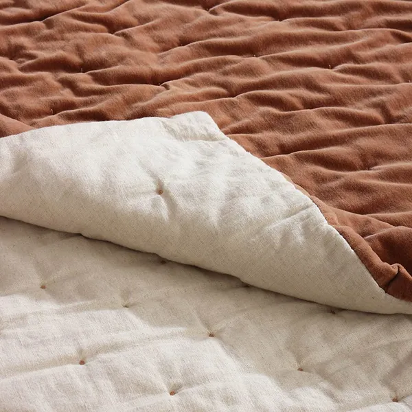 Orange_Cotton_Premium_Quilt_For_Bed_Room