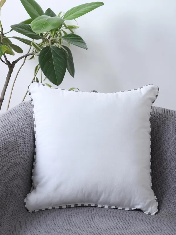 Multicolor_Cotton_Premium_Cushion_Cover_For_Living_Room_(Pack_Of_2)