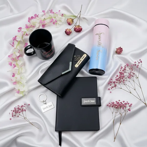 Premium_Personalized_Gift_Hamper_For_Women