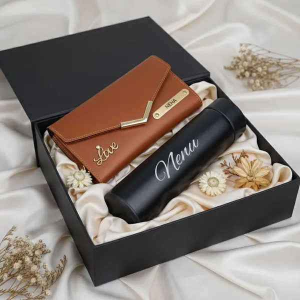 Personalized_Purse_&_Pour_Gift_Set_For_Her