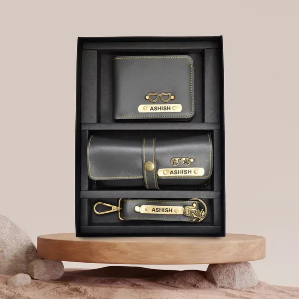 Deluxe_Personalized_3-In-1_Gift_Hamper_For_Men