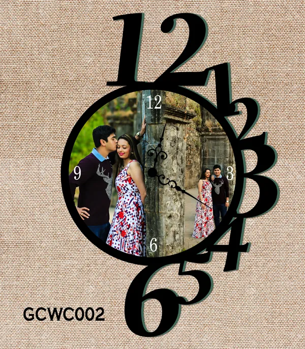 Wood_Personalized_Photo_Wall_Clock