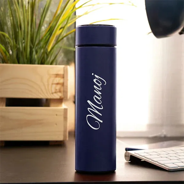 Personalized_Temperature_Bottle_With_Smart_Display