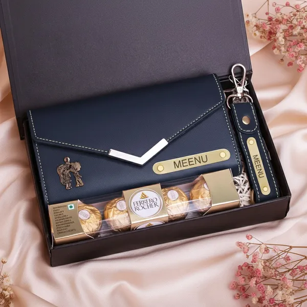 Personalized_Premium_Leather_Clutch_Keychain_&_Chocolate_Gift_Set_For_Women
