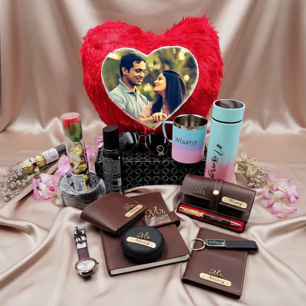 Premium_Personalized_Essential_Gift_Hamper_with_Pillow