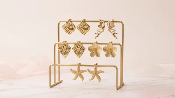 Swarna_Anti_Tarnish_Earrings_Set_Golden_Alloy_With_Anti_Tarnish_Coating__(Set_Of_5)