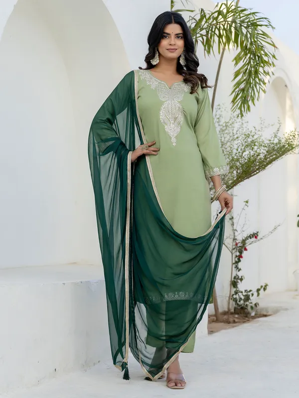 Green_Embroidered_Kurta_Set_With_Dupatta_For_Women