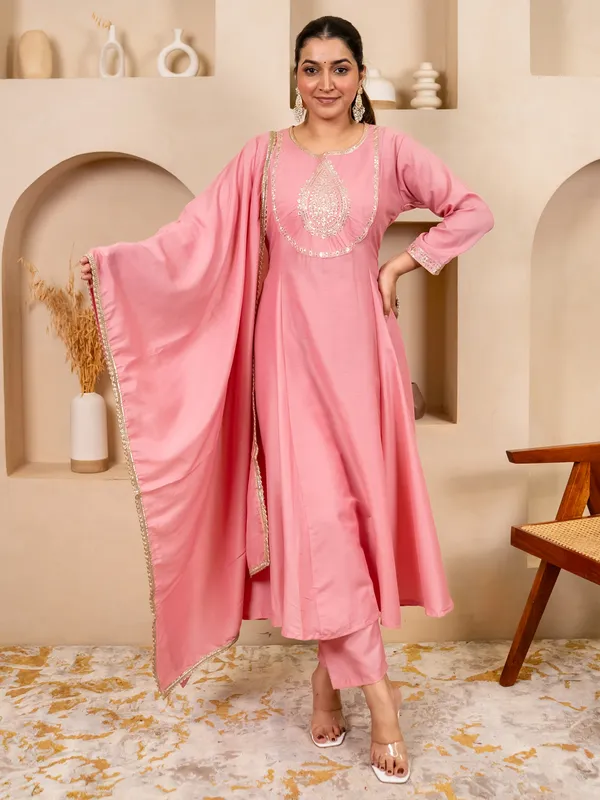 Pink_Embellished_Kurta_Set_With_Dupatta_Ethnic_Wear_For_Women
