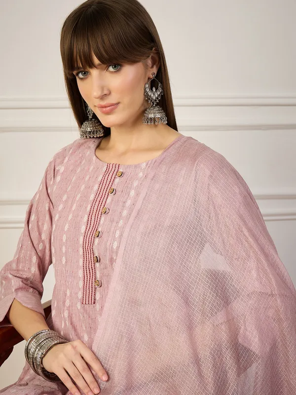Pink_Jacquard_Kurta_Set_With_Pants_And_Dupatta_Traditional_Ethnic_Wear_For_Women