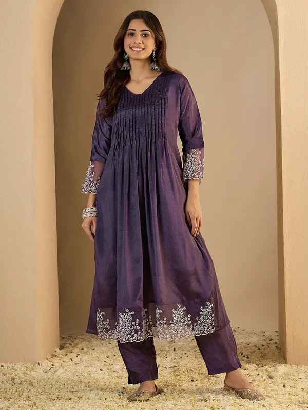 Purple_Embroidered_Ethnic_Kurta_Set_With_Dupatta_For_Women