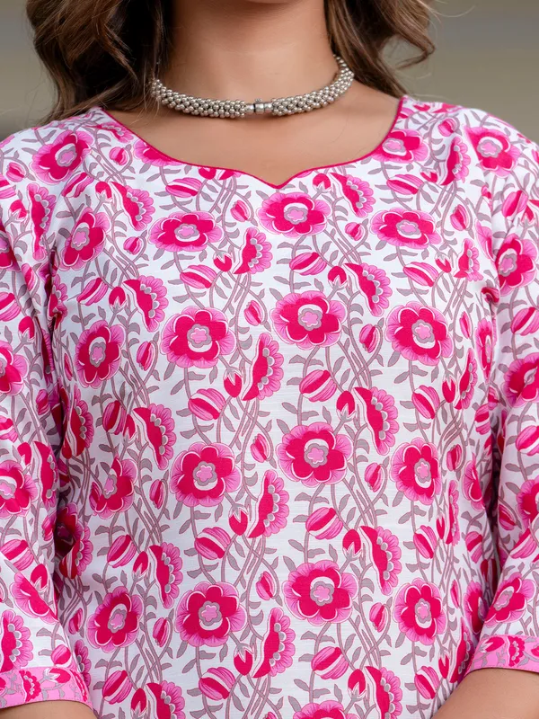 Pink_Floral_Printed_Cotton_Kurta_Set_With_Striped_Pants_And_Dupatta_For_Women