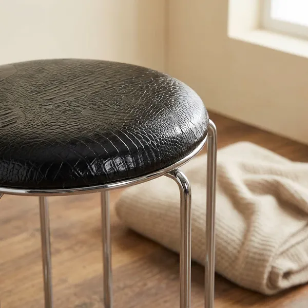 Black_Foam_Cushion_Fixed_Stool_|_30_X_55_X_48_Cm