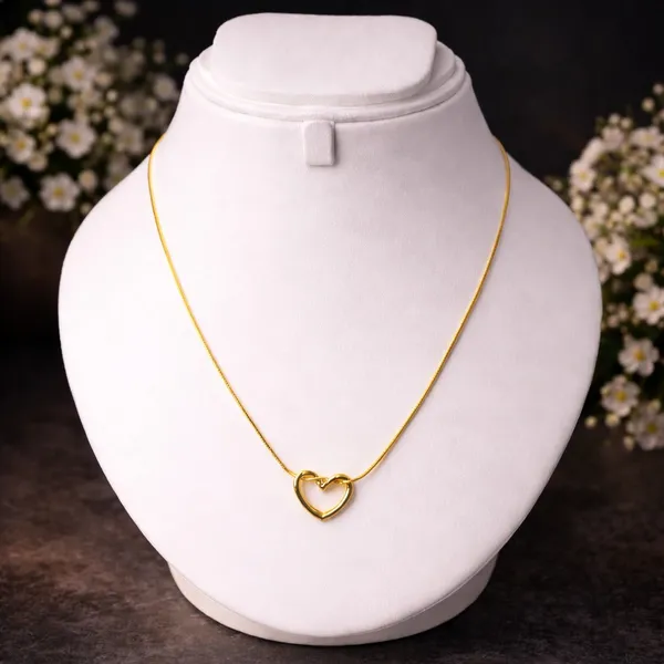 Ilanja_Gold_Heartlet_Pendant_for_Women