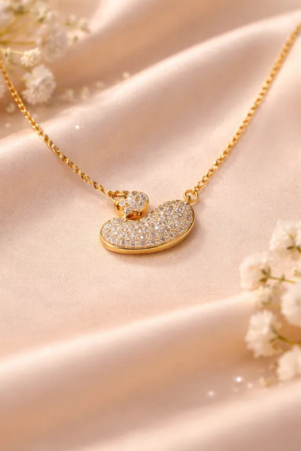 Ilanja_Golden_Silver_Crystal_Swan_Pendant_for_Women