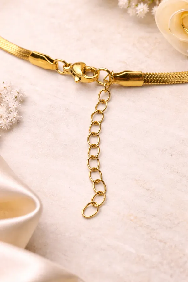 Ilanja_Gold_Pink_Princess_Pendant_for_Women