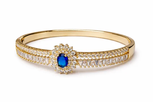 Ilanja_Gold_Royal_Sapphire_Bracelet_for_Women