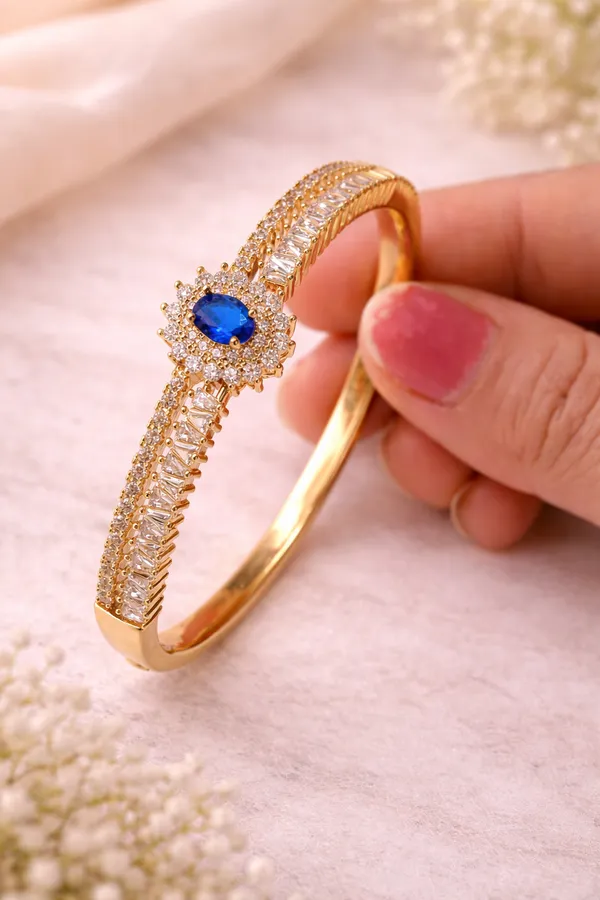 Ilanja_Gold_Royal_Sapphire_Bracelet_for_Women