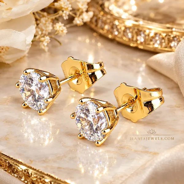 Ilanja_Luxe_Radiance_Solitaire_Studs_18KT_GOLD_PLATED_|_ANTITARNISH__|_WATERPROOF_|_MODERN_STYLE|_