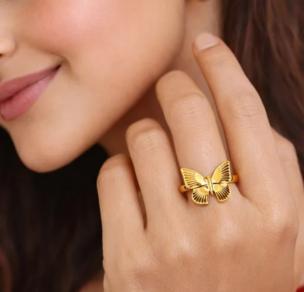 Ilanja_Golden_Butterfly_Ring_for_Women