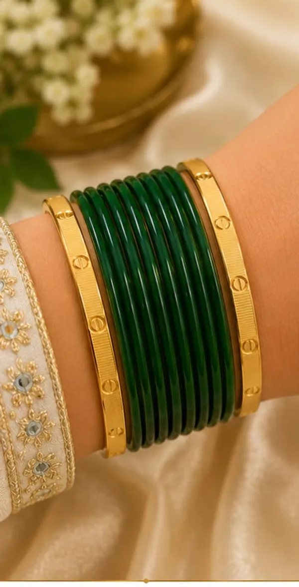 Rivorah_Luxe_Line_Gold_Bangles