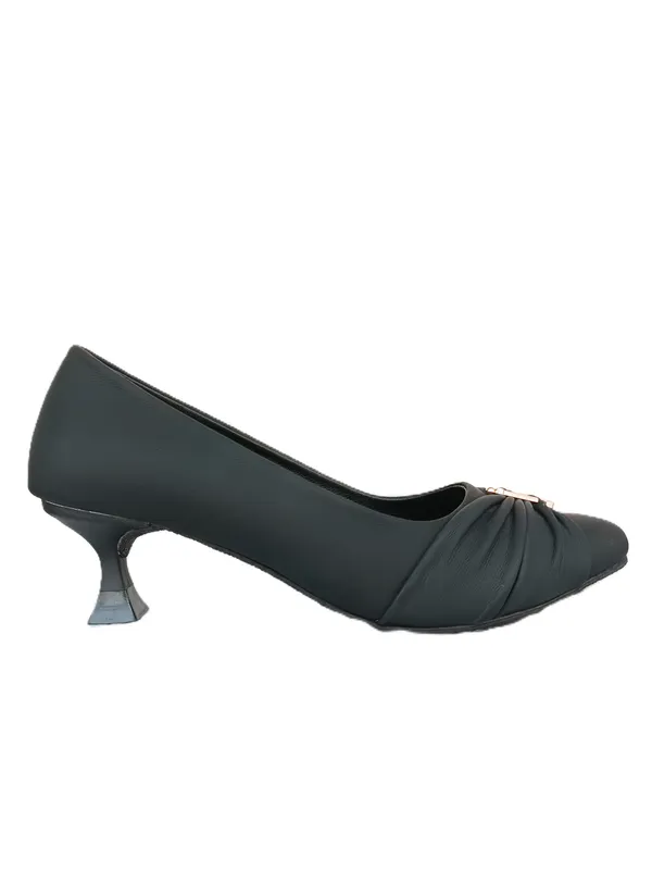 Pair_Heels_Premium_LUXE_Pointed_Kitten_Heels_for_Women_|_Elegant,_Comfortable_&_Stylish