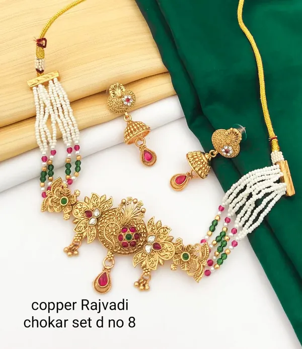 Gold_Base_Material_Alloy_Pearl_Choker_Set_For_Women