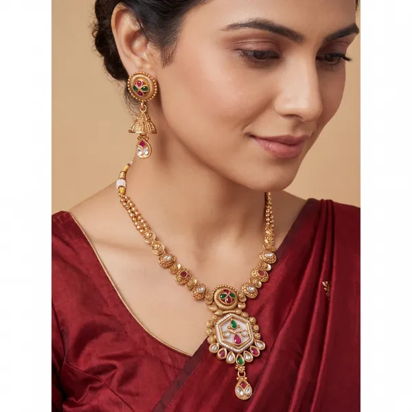 Gold_Base_Material_Alloy_Hasdi_Necklace_Set_For_Women