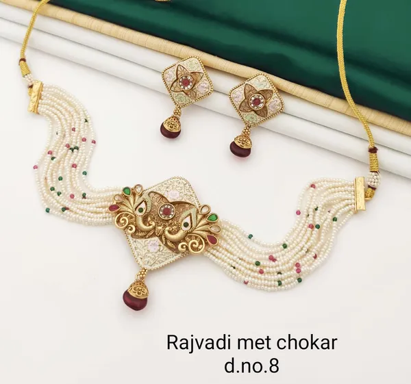 Gold_Base_Material_Alloy_Pearl_Choker_Set_For_Women