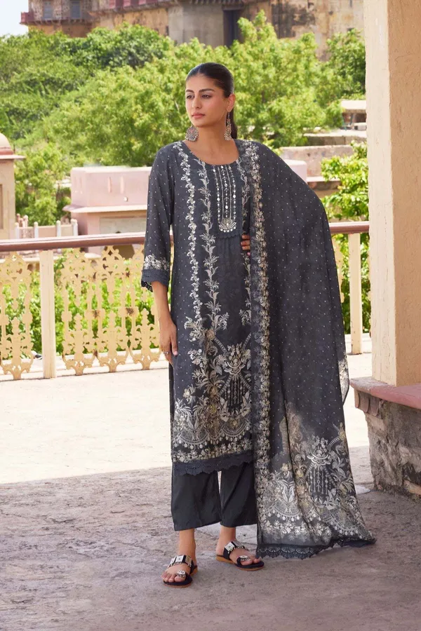 Grey_Silk_Blend_Kurta_Pant_Dupatta_Set_For_Women