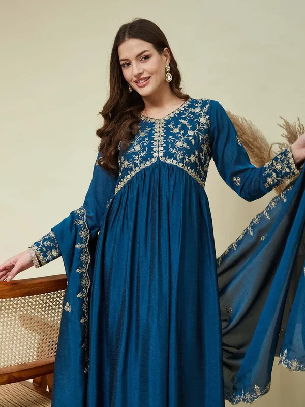 Dark_Blue_Silk_Kurta_Pant_Dupatta_Set_For_Women