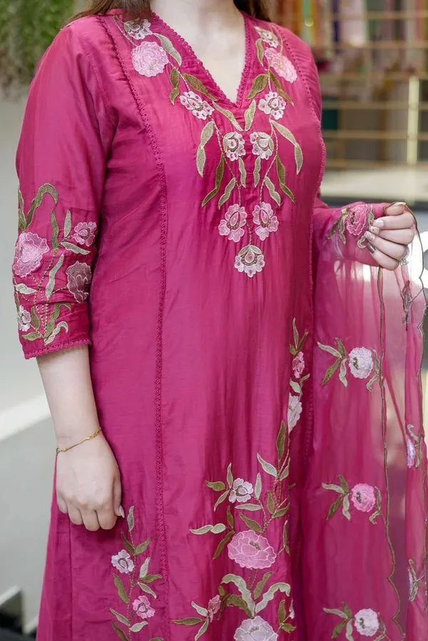 Red_Chanderi_Silk_Kurta_Pant_Dupatta_Set_For_Women