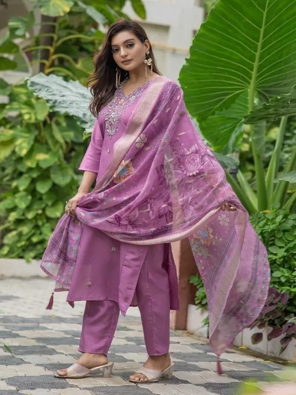 Purple_Rayon_Slub_Kurta_Pant_Dupatta_Set_For_Women