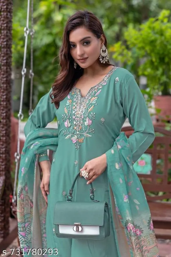 Green_Rayon_Kurta_Pant_Dupatta_Set_For_Women
