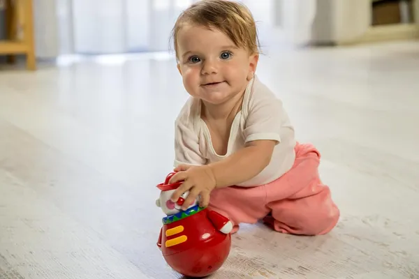 Red_Roly_Poly_Chiming_Clown_For_Kids