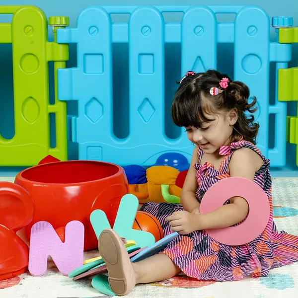 Red_Mickey_Storage_Bin_For_Kids