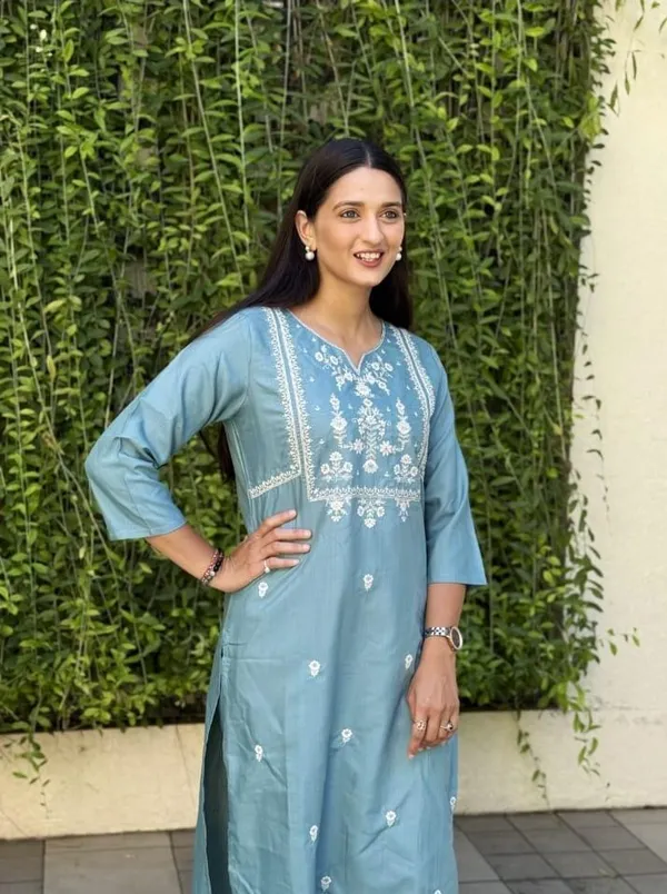 Sky_Blue_Poly_Rayon_Premium_Kurta_Set_For_Women
