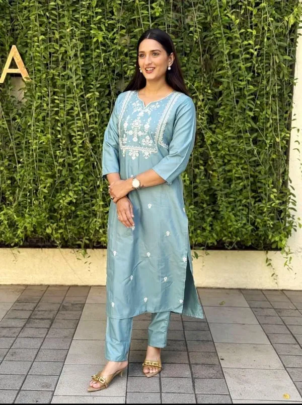 Sky_Blue_Poly_Rayon_Premium_Kurta_Set_For_Women