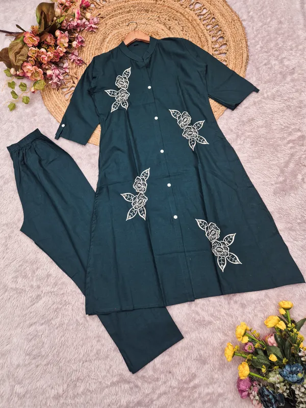 Sharda_Ethnic_Blue_Dhabu_Bloom_Premium_Cotton_Co-Ord_Set
