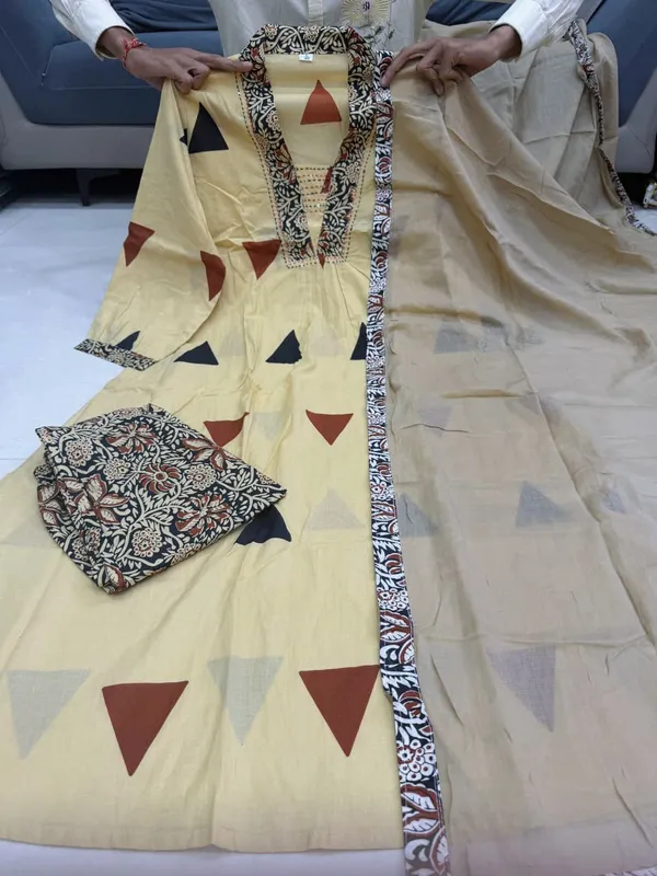 Sharda_Ethnic_Noor_SALONI_RED–_Premium_Jaipuri_Cotton_Kalamkari_Suit_Set