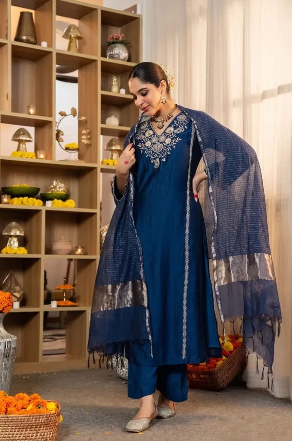Sharda_Ethnic_Rajsi_1295_–_Midnight_Royal_Satori_Silk_Suit_Set