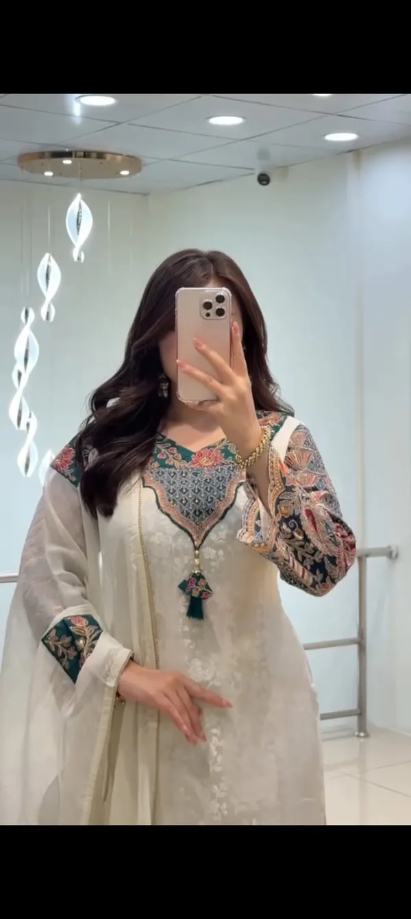 Sharda_Ethnic_Zariya_Jumkha_–_Premium_Pure_Banarasi_Suit_Set_with_Handwork_Neck