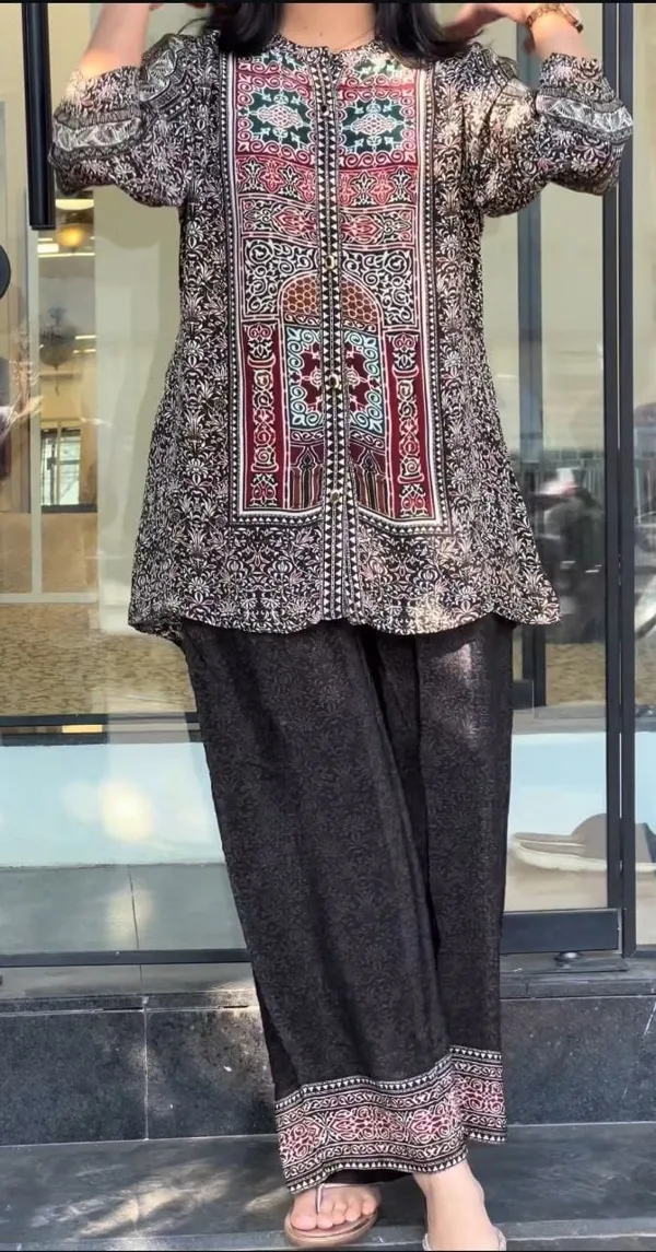 Women's_Midnight_Bloom_Pure_Natural_Crepe_Co-Ord_Set_|_Designer_Printed_Top_&_Palazzo