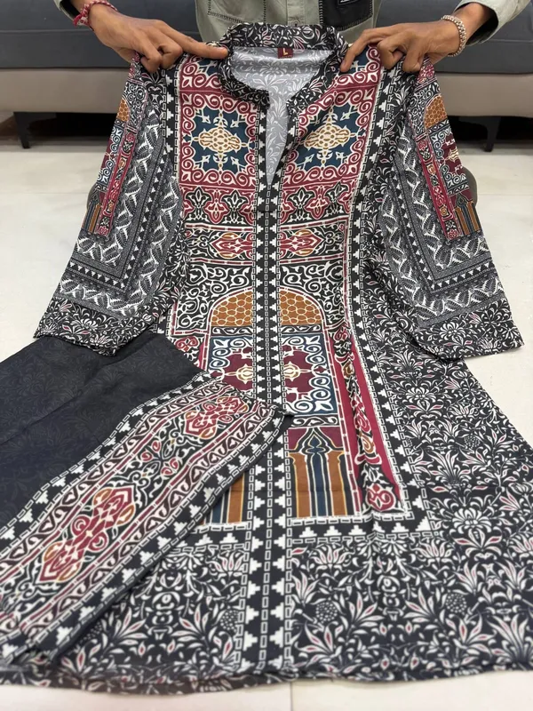 Women's_Midnight_Bloom_Pure_Natural_Crepe_Co-Ord_Set_|_Designer_Printed_Top_&_Palazzo