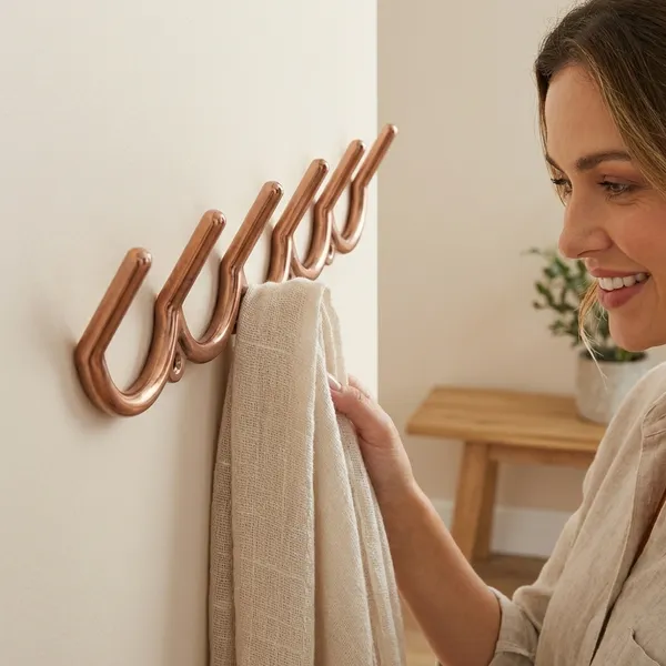 Multi_Hook_Hanger_Modern_&_Stylish_Design