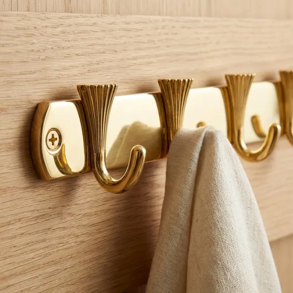 Multi_Hook_Hanger_Modern_&_Stylish_Design